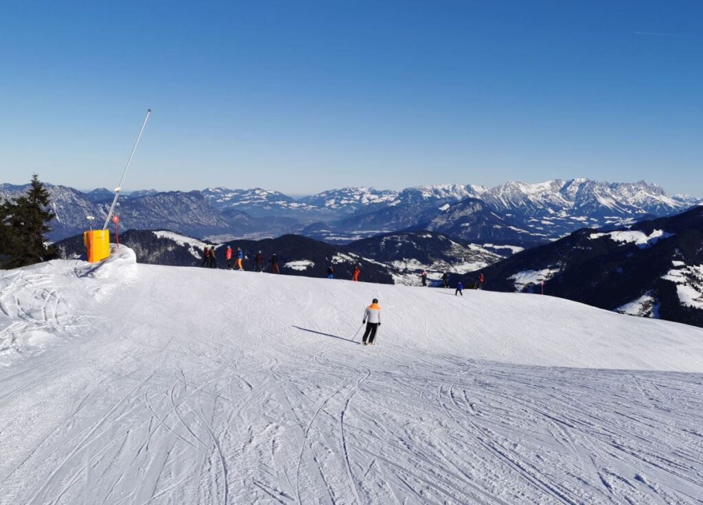 Im Skigebiet Alpbachtal kannst du die Weite auf den Pisten genießen
