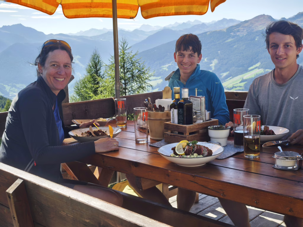 Auf der Prantneralm in Sterzing mit Kindern - sehr gut zum Einkehren