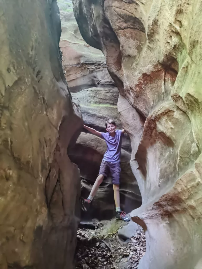 Wandern mit Kindern Deutschland - durch die Teufelsschlucht in der Eifel