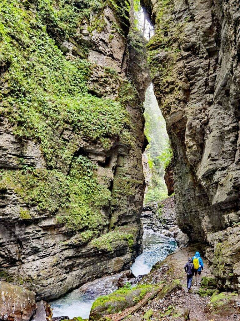 Gigantische Klamm in Laterns - spannender Familienurlaub in Vorarlberg mit Kindern