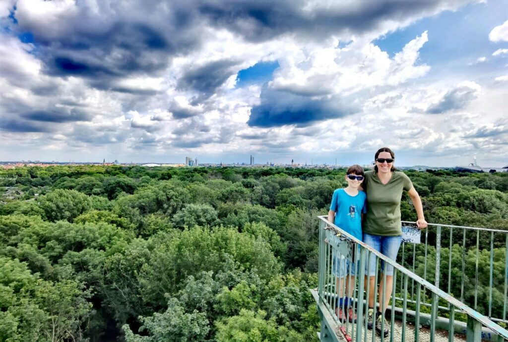 Ausflug zum Wackelturm Leipzig - der mit diesem Blick lockt