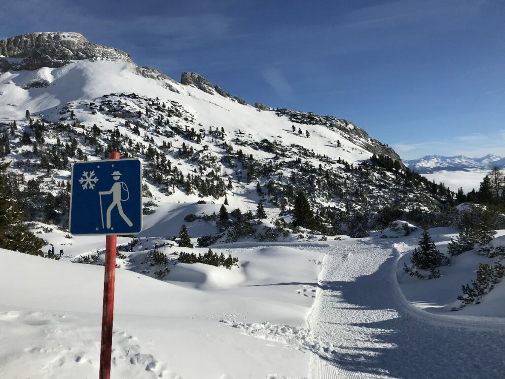 Auch eine Möglichkeit im Familienskigebiet Rofan: Winterwandern in der schönen Landschaft