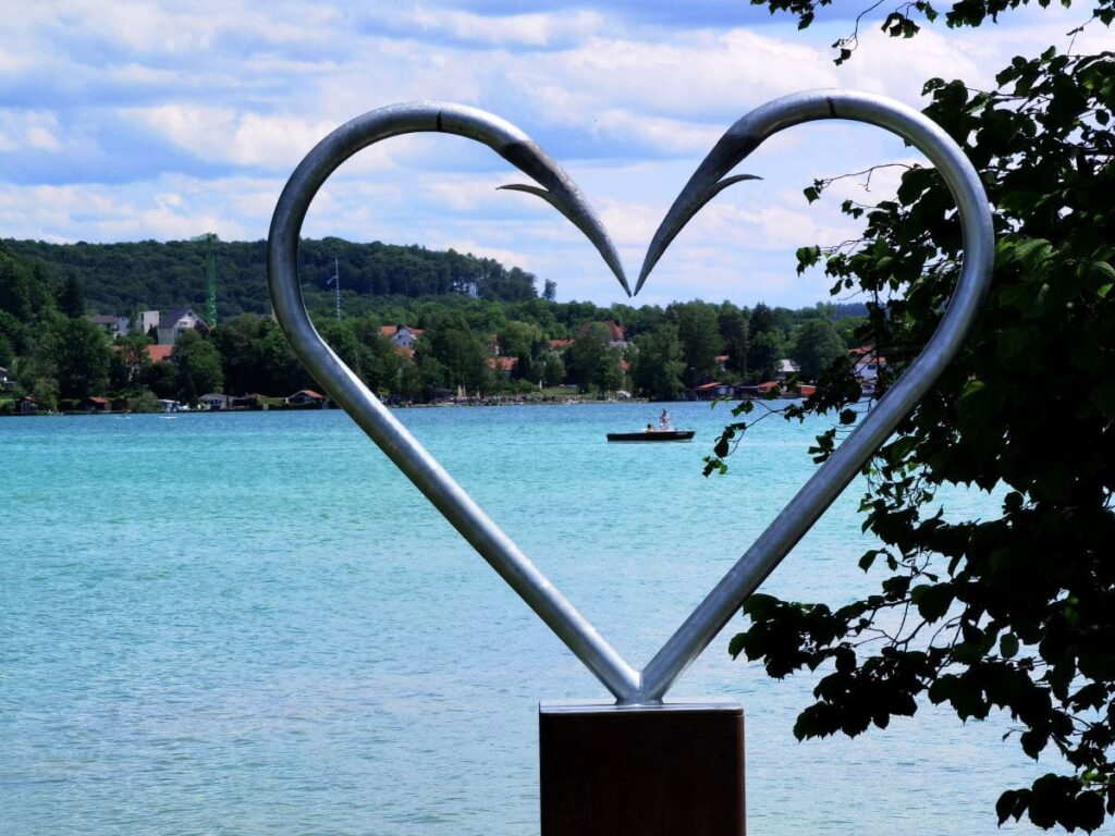 Der Wörthsee Rundweg mit Kindern war genial - es gibt viel zu sehen!