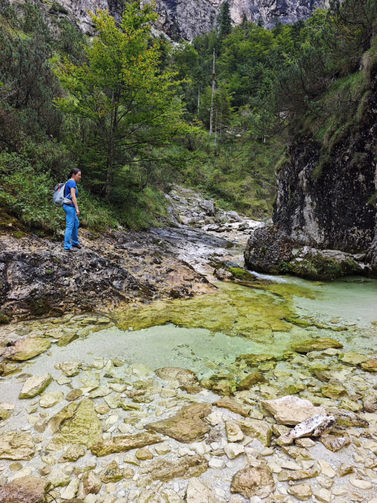 Der Zapotok Wasserfall - ist unsere Geheimtipp im Soča-Tal mit Kindern