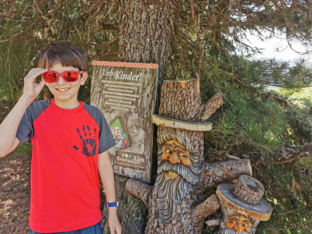 Zillertal wandern mit Kindern - auf dem Wichtelweg zur Kreuzwiesenalm